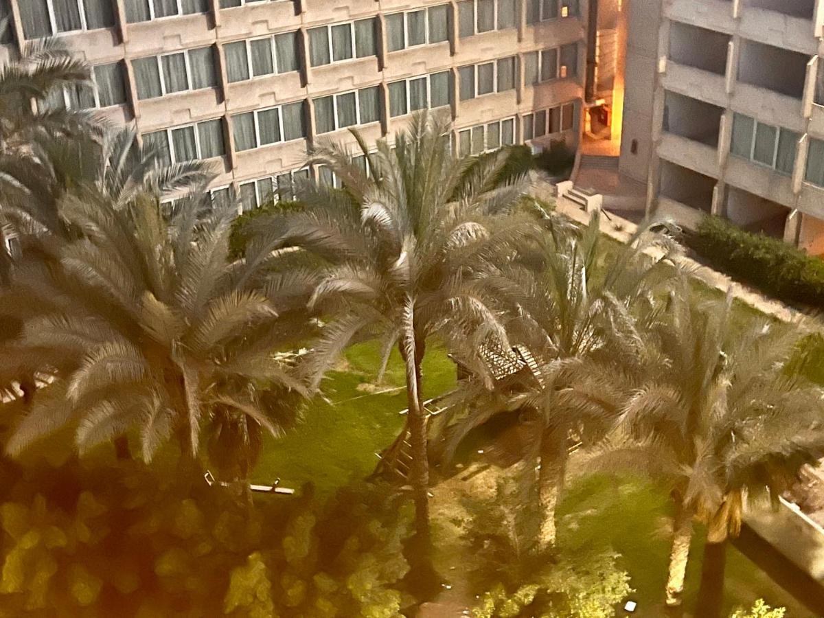 Grand Pyramids Inn Kafret el-Gabal Eksteriør billede