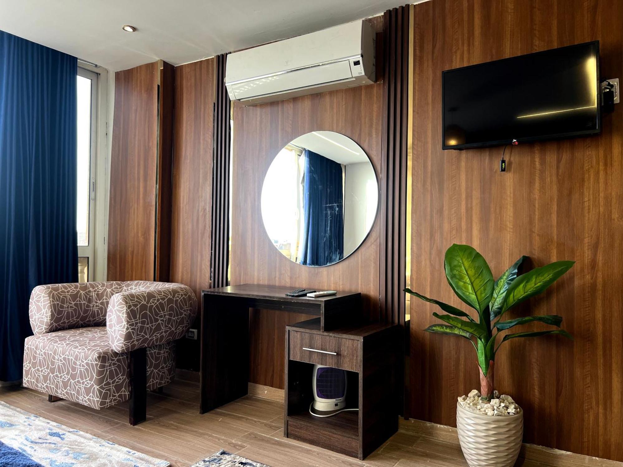 Grand Pyramids Inn Kafret el-Gabal Eksteriør billede